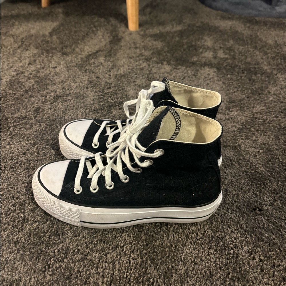 Platform Converse - image 4